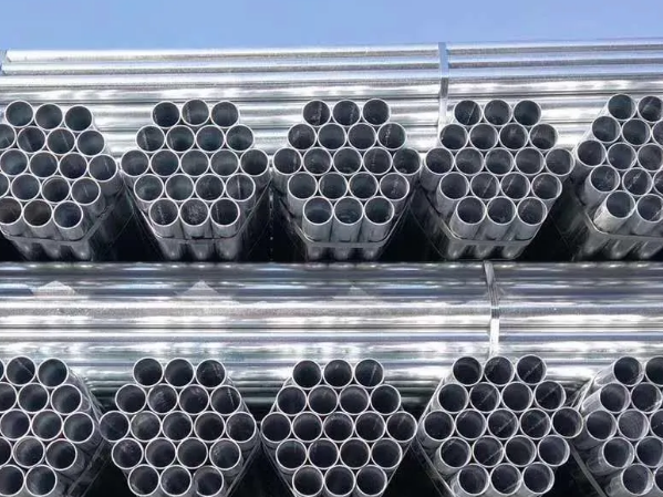 Tubo de acero al carbono galvanizado