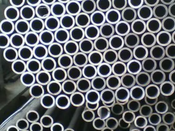 Tubo de acero sin costura laminado en caliente de diámetro pequeño