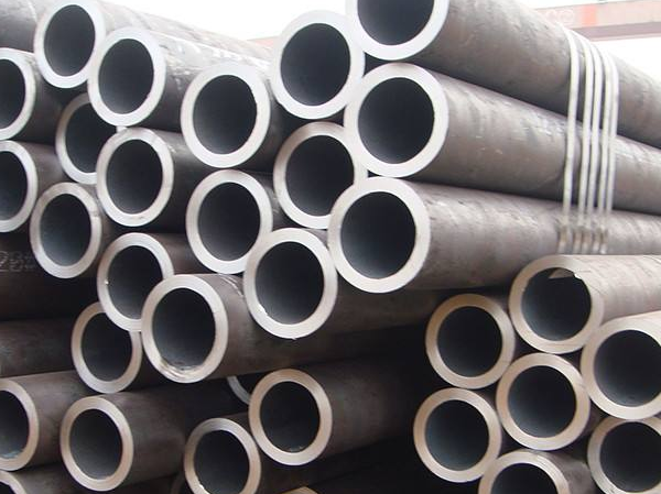 Performance Advantages of Seamless Carbon Steel Pipe  