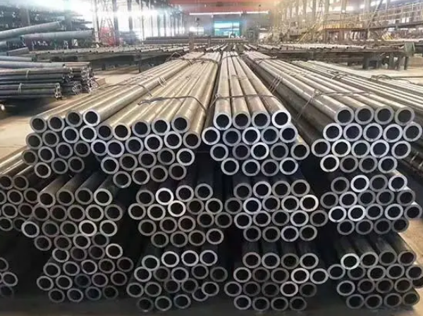 What are Seamless Pipes Used for?