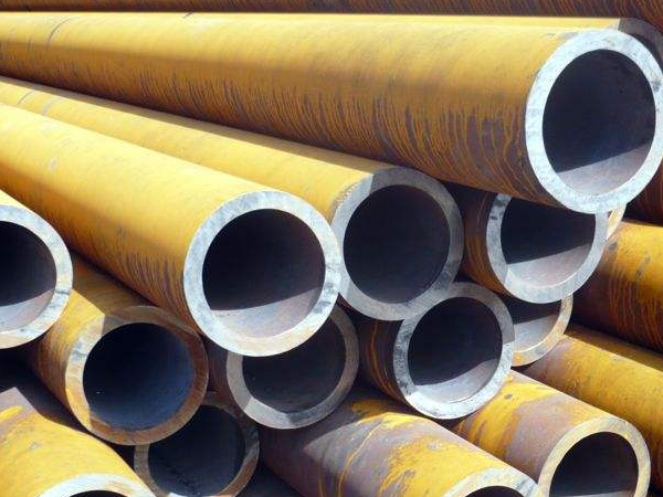 CS seamless pipe